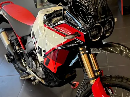 Ducati  DesertX 2024 года за 13 030 000 тг. в Алматы – фото 9