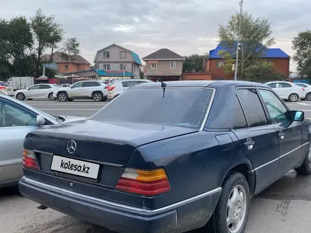 Mercedes-Benz E 230 1989 года за 1 000 000 тг. в Караганда – фото 7