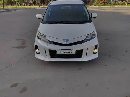 Toyota Estima 2012 года за 10 900 000 тг. в Павлодар – фото 2