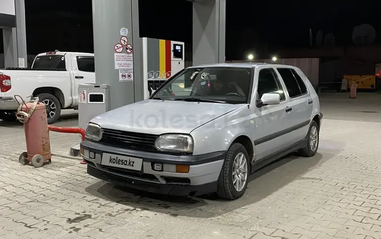 Volkswagen Golf 1992 годаүшін1 300 000 тг. в Уральск