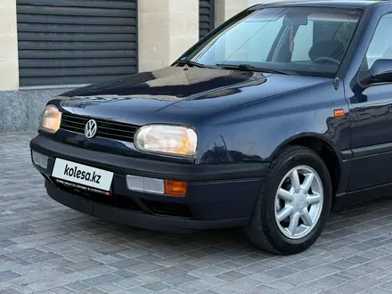 Volkswagen Golf 1994 года за 1 850 000 тг. в Тараз