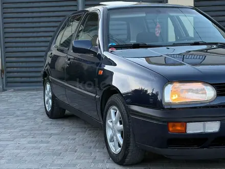Volkswagen Golf 1994 года за 1 850 000 тг. в Тараз – фото 23
