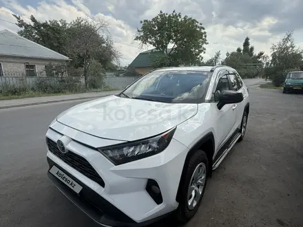 Toyota RAV4 2020 года за 11 500 000 тг. в Алматы – фото 10