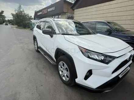 Toyota RAV4 2020 года за 11 500 000 тг. в Алматы – фото 11