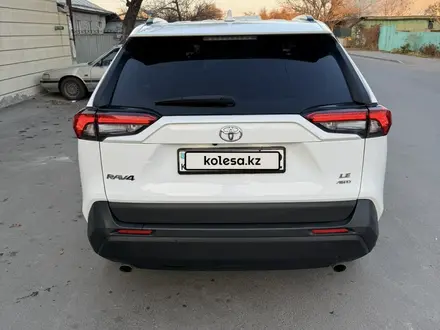 Toyota RAV4 2020 года за 11 500 000 тг. в Алматы – фото 4