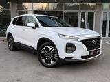 Hyundai Santa Fe 2018 годаүшін12 800 000 тг. в Шымкент
