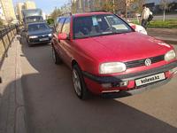 Volkswagen Golf 1994 годаүшін1 200 000 тг. в Астана