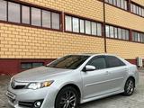 Toyota Camry 2014 года за 8 400 000 тг. в Атырау – фото 3