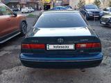 Toyota Camry 1997 годаүшін4 100 000 тг. в Астана – фото 4