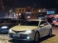 Toyota Camry 2019 года за 17 000 000 тг. в Семей