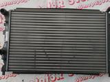 Радиатор охлаждения основной на VW Passat B6 B7 VAG есть разные за 40 000 тг. в Алматы – фото 2