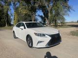 Lexus ES 350 2018 годаүшін24 500 000 тг. в Алматы