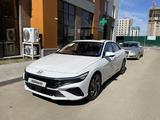 Hyundai Elantra 2024 годаfor9 100 000 тг. в Астана