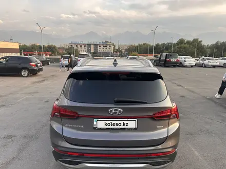 Hyundai Santa Fe 2022 года за 18 000 000 тг. в Алматы – фото 4