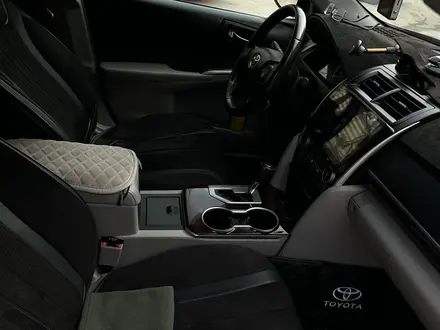 Toyota Camry 2013 года за 7 500 000 тг. в Актау – фото 15
