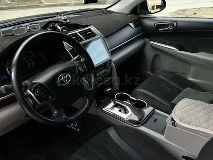 Toyota Camry 2013 года за 7 500 000 тг. в Актау – фото 17