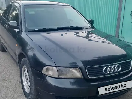 Audi A4 1997 года за 1 500 000 тг. в Алматы – фото 5