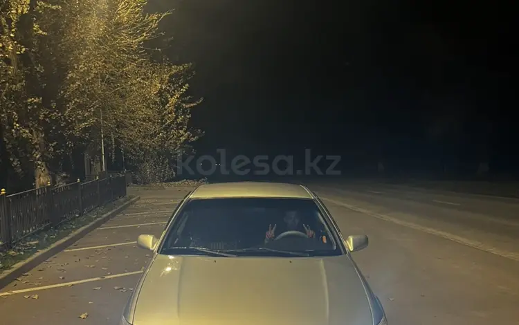 Toyota Camry 2001 года за 2 600 000 тг. в Алматы