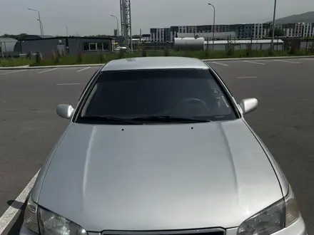 Toyota Camry 2001 года за 2 600 000 тг. в Алматы – фото 5