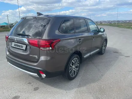 Mitsubishi Outlander 2017 года за 9 500 000 тг. в Костанай – фото 3