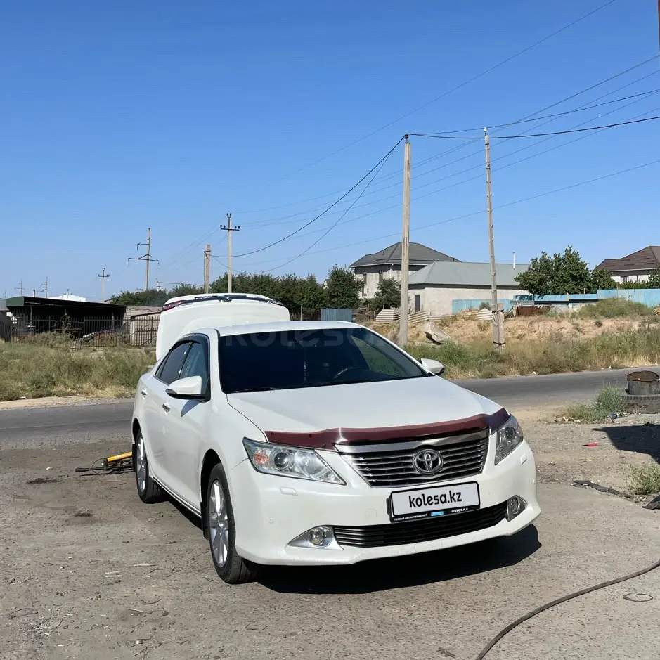 Toyota Camry, 2013