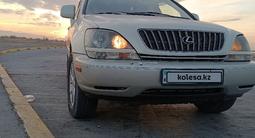 Lexus RX 300 1999 годаүшін4 500 000 тг. в Жаркент – фото 2