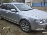 Skoda Superb 2013 года за 3 200 000 тг. в Атырау – фото 3