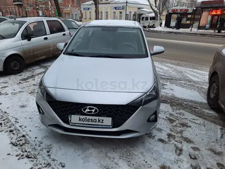 Hyundai Accent 2021 года за 7 500 000 тг. в Уральск