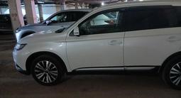 Mitsubishi Outlander 2020 года за 13 500 000 тг. в Астана – фото 2