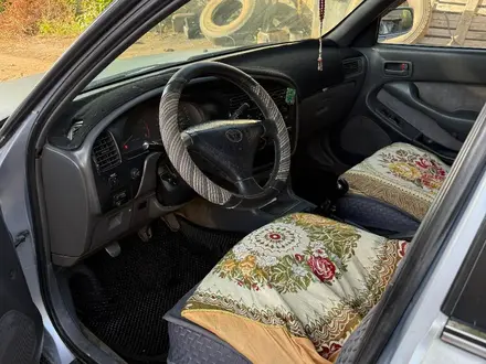 Toyota Camry 1996 года за 1 900 000 тг. в Семей – фото 12