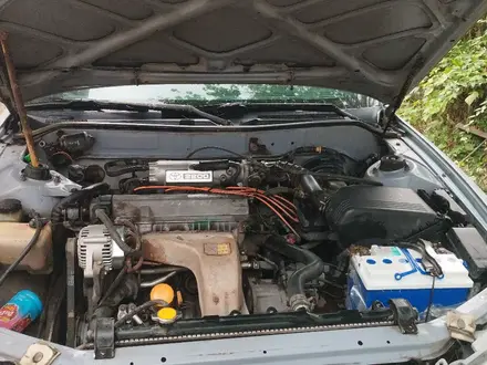 Toyota Camry 1996 года за 1 900 000 тг. в Семей – фото 13