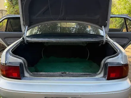 Toyota Camry 1996 года за 1 900 000 тг. в Семей – фото 9
