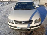 Volkswagen Passat 1997 годаfor1 700 000 тг. в Астана