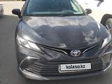 Toyota Camry 2023 года за 14 500 000 тг. в Уральск