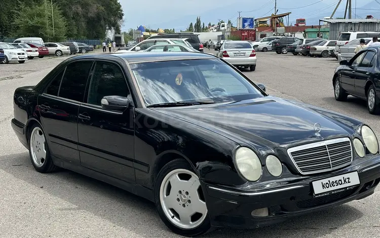 Mercedes-Benz E 200 2001 годаfor3 000 000 тг. в Алматы