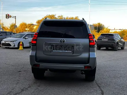 Toyota Land Cruiser Prado 2022 года за 25 500 000 тг. в Актобе – фото 4