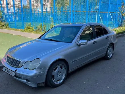 Mercedes-Benz C 180 2002 года за 3 000 000 тг. в Астана – фото 11