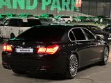 BMW 750 2011 годаүшін15 000 000 тг. в Алматы – фото 3