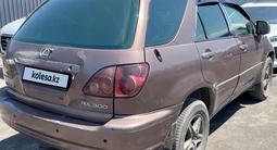 Lexus RX 300 1998 года за 2 266 400 тг. в Алматы – фото 4