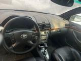 Toyota Avensis 2006 годаfor3 800 000 тг. в Петропавловск – фото 5