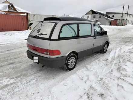 Toyota Estima 2001 года за 3 000 000 тг. в Астана