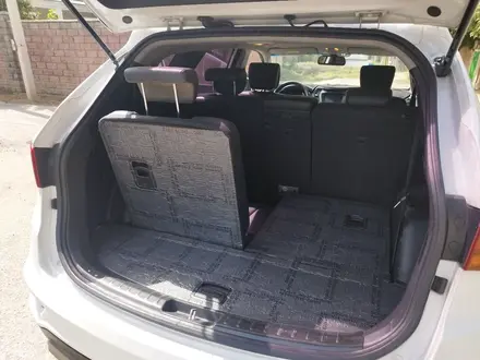 Hyundai Santa Fe 2018 года за 9 500 000 тг. в Шымкент – фото 14