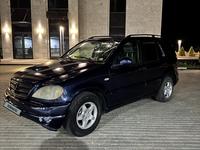 Mercedes-Benz ML 320 2001 годаfor3 999 999 тг. в Актау