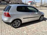 Volkswagen Golf 2006 годаүшін2 600 000 тг. в Актобе – фото 4