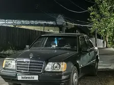 Mercedes-Benz E-Class, 1995