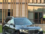 BMW X7 2021 года за 41 500 000 тг. в Алматы – фото 5