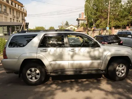 Toyota 4Runner 2004 года за 10 000 000 тг. в Алматы