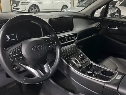 Hyundai Santa Fe 2021 года за 15 000 000 тг. в Астана – фото 4