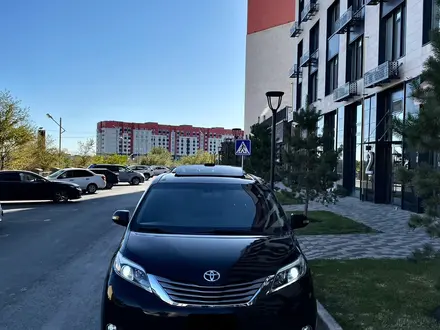 Toyota Sienna 2015 года за 10 300 000 тг. в Атырау – фото 21