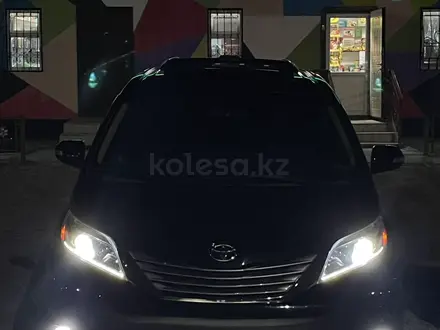 Toyota Sienna 2015 года за 10 300 000 тг. в Атырау – фото 6